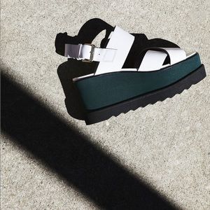 👡free people kate wedge👡